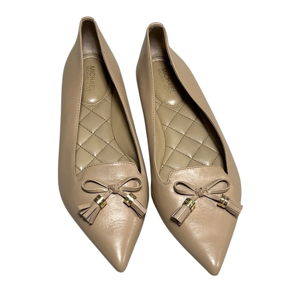 MICHAEL KORS Pointed Toe Flat Shoes